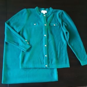 NWOT Tanner Aqua Skirt Set